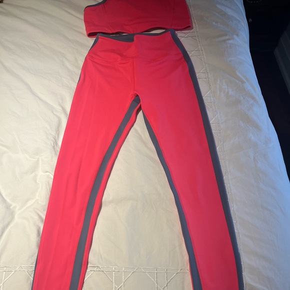 Splits59 workout set ,coral & gray,beautiful combo - Picture 2 of 7